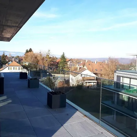 Apartamento Lumineux En Attique *